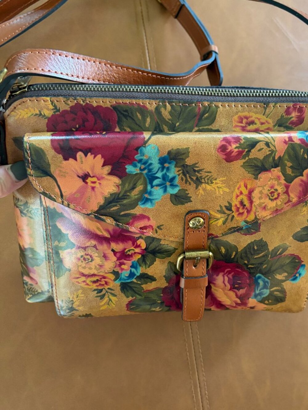 Patricia Nash Avellino Crossbody Organizer Vintage Victorian Garden NWT leather - Picture 3 of 10